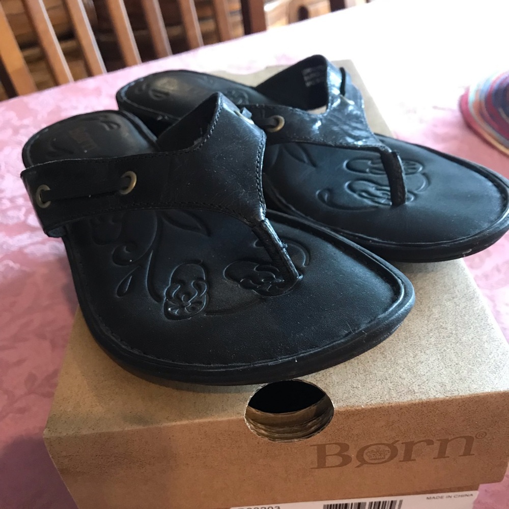 Born sandals Black size 7